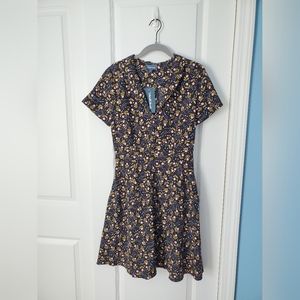 ModCloth Black Floral Short Sleeve Dress